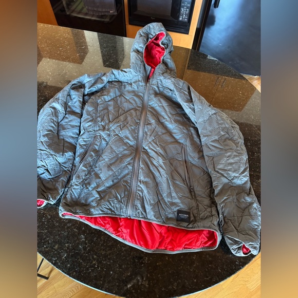 In good condition no tears or holes. Selling cause it does not fit anymore. - Picture 1 of 1